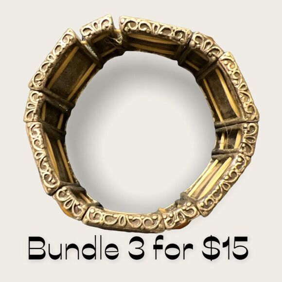 Bundle Sale 3 for $15 | Fun Yellow and Silver Tone Stretch Bracelet - Picture 6 of 7